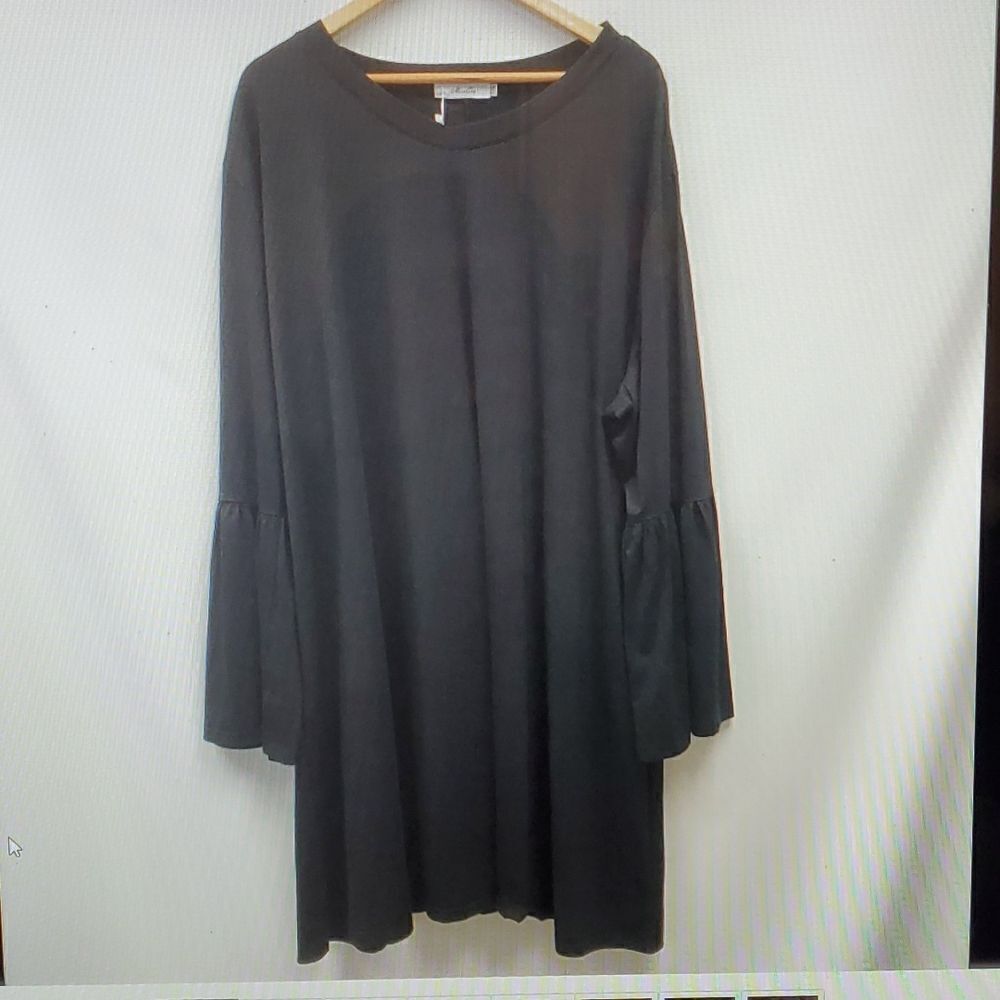 MISS QEE  shirt 4XL New